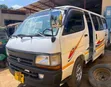 Toyota HiAce 2000 White - 2