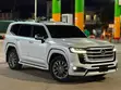 Toyota Land Cruiser LC300 2024 White - 1