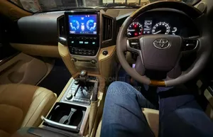 Toyota Land Cruiser 2016
