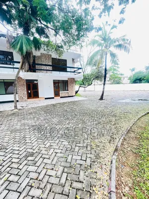 7 Bedroom House for Rent in Masaki