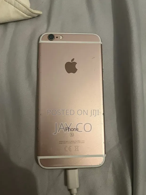 Apple iPhone 6s 64GB Gold - 1