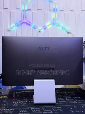 MSI Modern MD271UL 27-inch 4K Monitor