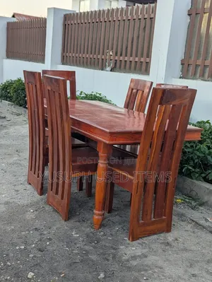 Dinning Set ya Watu Sita - Mninga Safi