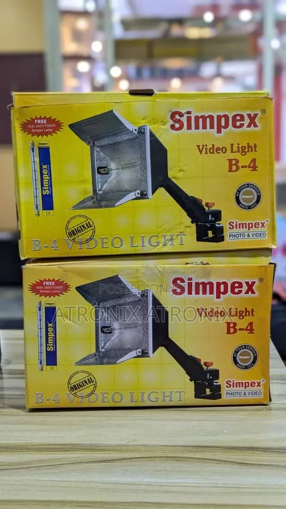Simpex B4 Video Light - 1