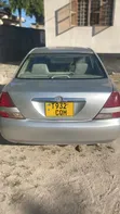 Toyota Mark II Grande GX110 2001 - 1