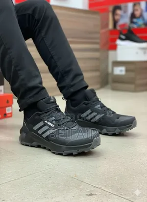 Adidas Terrex Sneakers - Men's Size 40-45