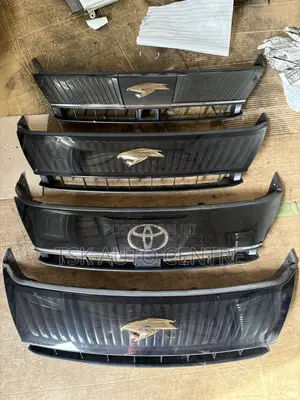 Toyota Harrier Anaconda Grilles (Used)