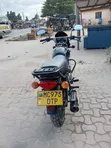 Bajaj Boxer X125 2021 Nyeusi - 3