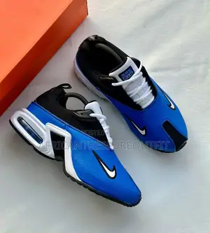 Nike Air Max The Glove Sneakers