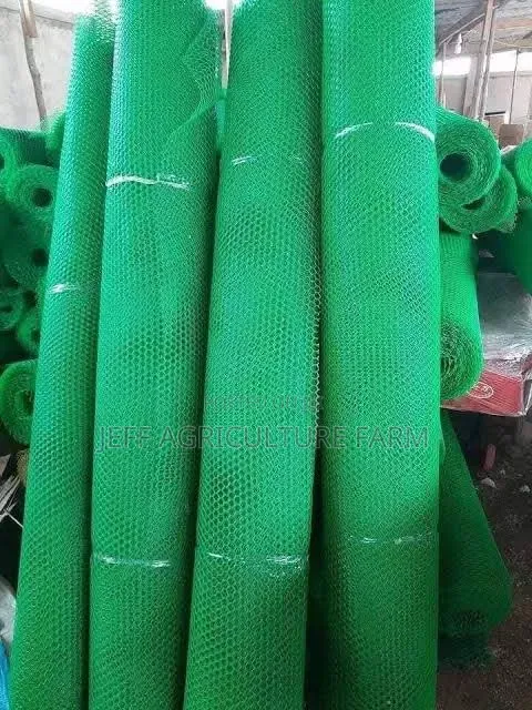 Chicken Coop Netting - Strong Plastic - 1