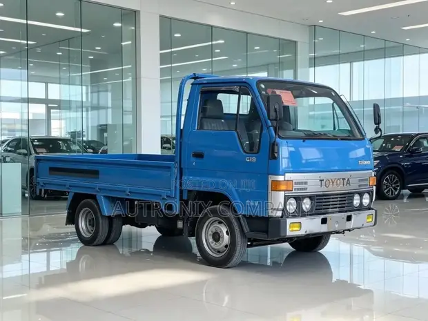 Toyota Toyoace Lori (1985) - 1
