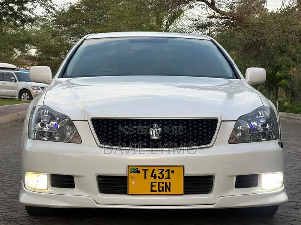 Toyota Crown Athlete 2006 - 1