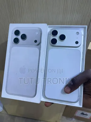 Apple iPhone 17 Pro Max 256GB Nyeupe