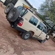 Toyota Land Cruiser GX 2004 Beige - 5