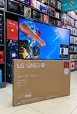 Samsung 32-Inch Smart TV (U8000F) - 2