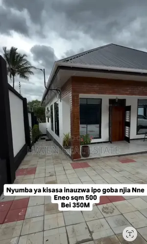 4 Bedroom House for Sale in Goba