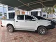 Toyota Hilux 2006 White - 4
