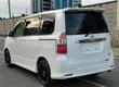 Toyota Noah 2009 Nyeupe - 3