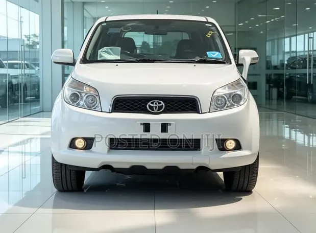 Toyota Rush 2006 White - 1