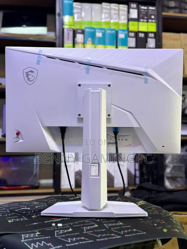MSI MAG 2740RF-E20 Monitor ya Gaming ya Inchi 27 - 1