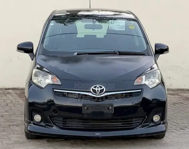 Toyota Ractis 2012 Black - 1