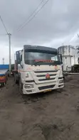 Howo 371 Semi-Trailer Truck - 3