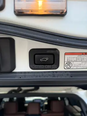 Toyota Land Cruiser ZX 2017 Pearl