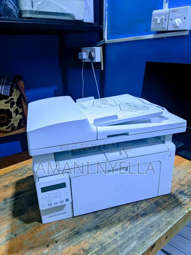 HP LaserJet 130 fnw Printer - Refurbished - 1