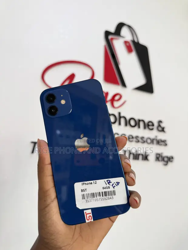 Apple iPhone 12 64GB Black - 1