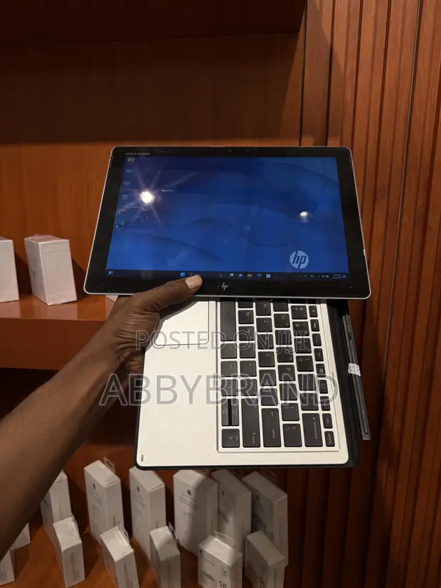 HP Elite x2 1012 G2 2-in-1 Laptop - 1