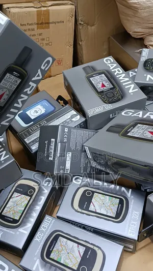 Garmin eTrex 32x Handheld GPS Navigator