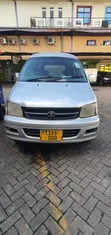 Toyota Noah 2001 Silver - 5