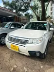 Subaru Forester 2011 White - 1
