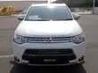 Mitsubishi Outlander PHEV 2015 Pearl - 2