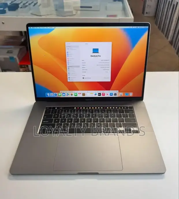 Apple MacBook Pro 2024 M4 Max 16" 36GB RAM 1TB SSD - 1