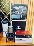 Focusrite Scarlett 2i2 3rd Gen with AKG P220 Microphone - 1