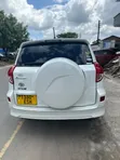 Toyota RAV4 2011 White - 1