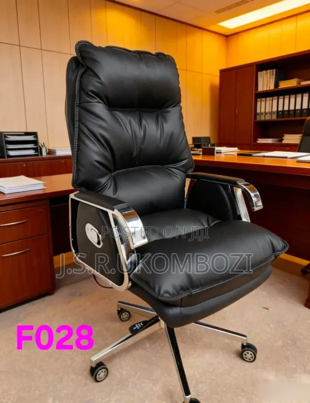 Executive Office Chair - Black - 1