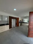 4 Bedroom House for Rent in Oyster Bay - 4