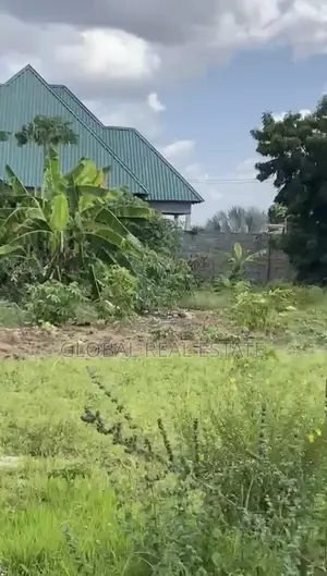Plot with 3-Bedroom House for Sale, Toangoma Malela