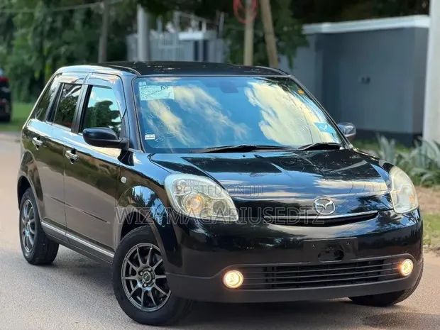 Mazda Verisa 2005 - Matt Black - 1