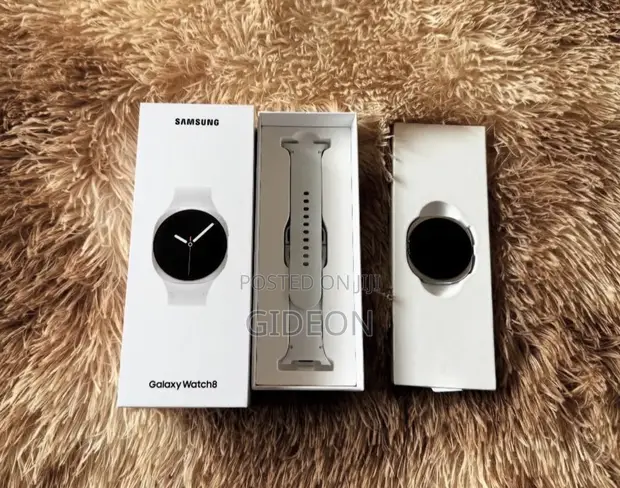 Samsung Galaxy Watch 8 - 40mm Silver - 1