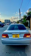 Toyota Carina 2001 Nyeupe - 3