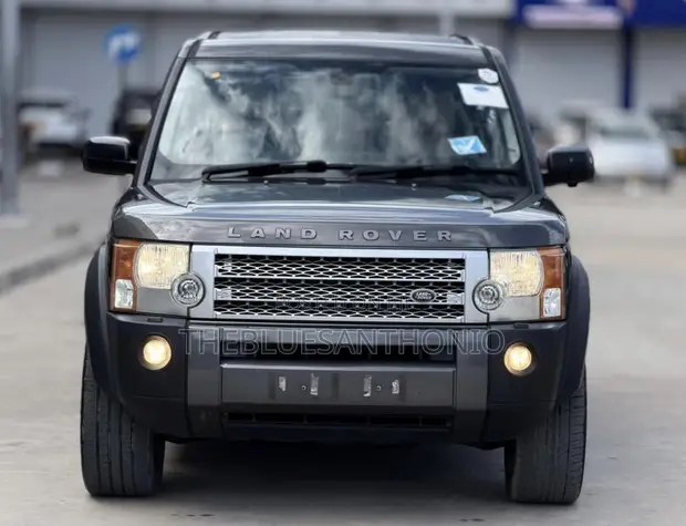 Land Rover Discovery 2008 Kijivu - 1