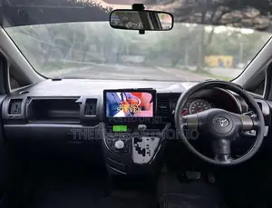 Toyota Wish 2004 Nyeupe