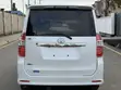 Toyota Noah 2009 - Nyeupe - 4