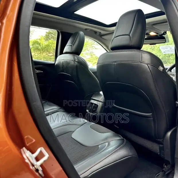 Jeep Cherokee Limited 4x4 2016 Orange - 1