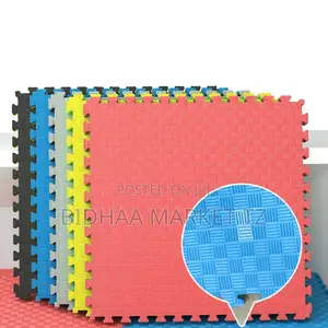 Interlocking Gym Floor Mats 100x100cm