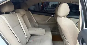 Toyota Premio 2005 Nyeupe