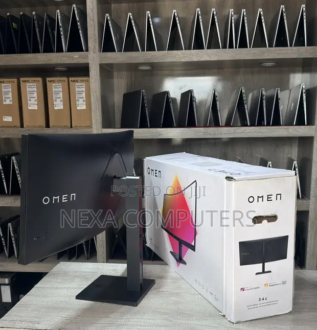 HP OMEN 34c Curved 34-inch Monitor - 1